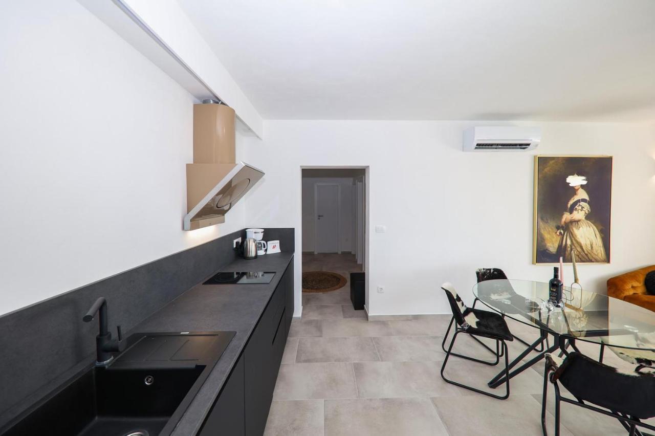 Apartment Nero Zadar Exterior foto